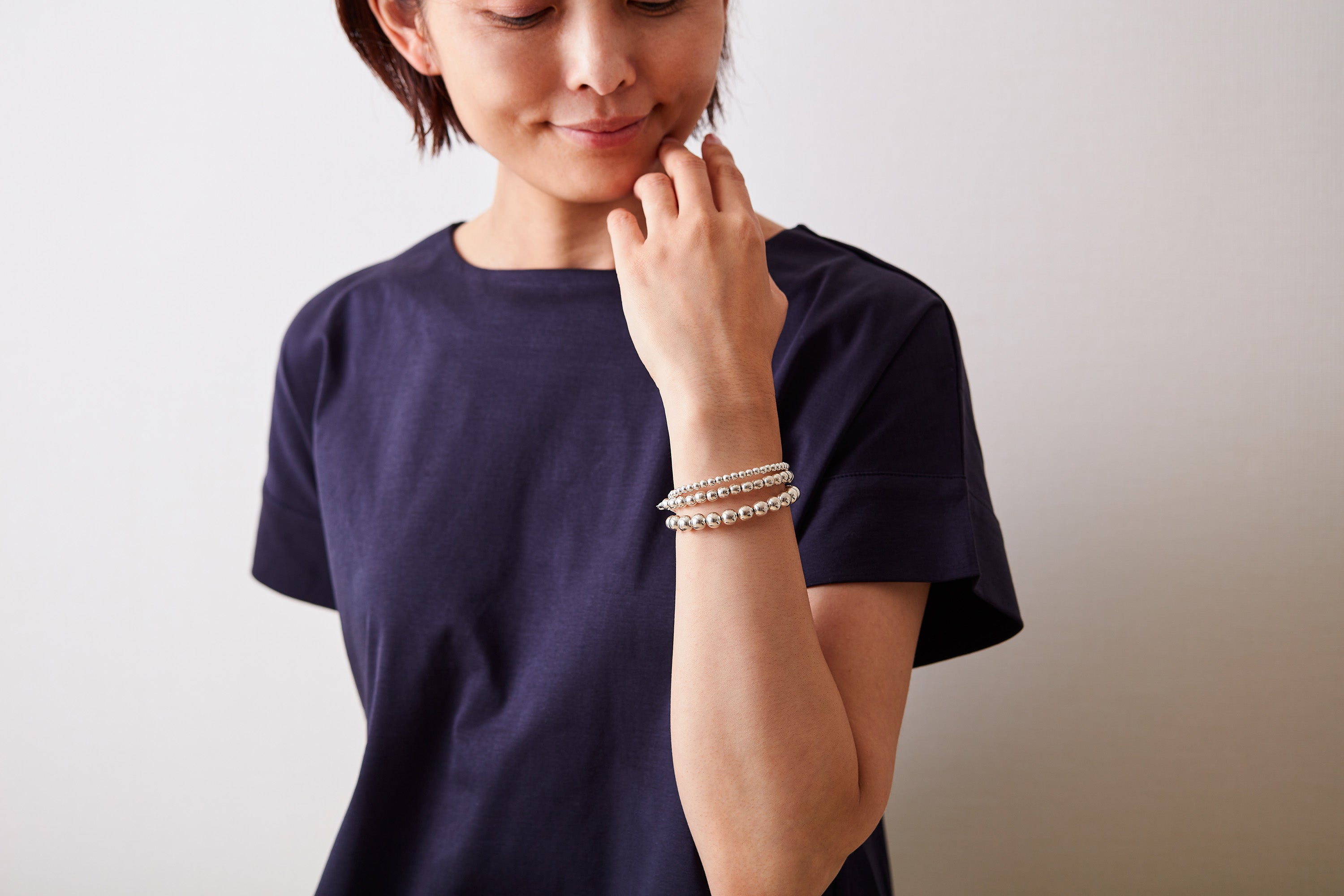 ギフトにも、自分用にも。ナバホパールブレスレット完全ガイド – Naaghaii